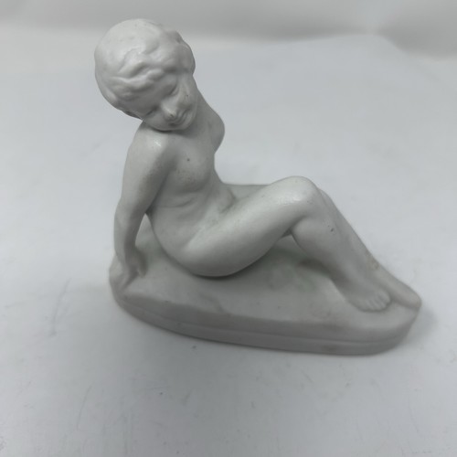 Vintage art deco - deco, bisque