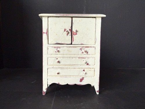 Dollhouse furniture white - furniture,