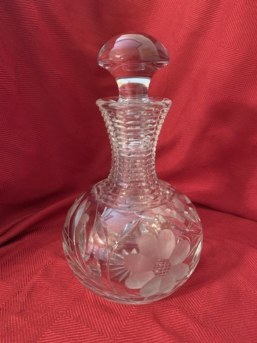 Vntg antique decanter carafe - vntg.,