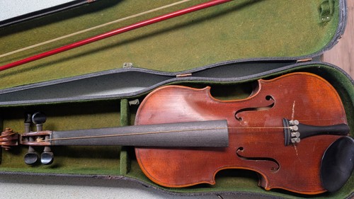 Antonius stradiuarius violin - stradiuarius,