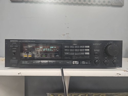 Onkyo 810 channel am fm - 2,