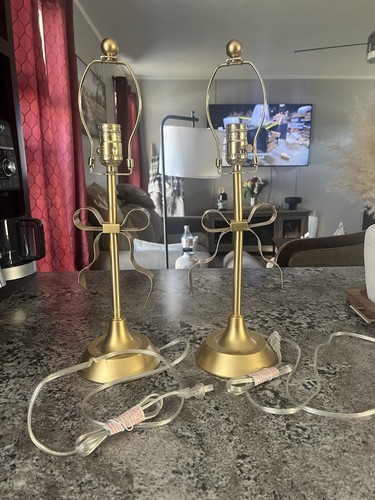 Set gold table - 2, bow