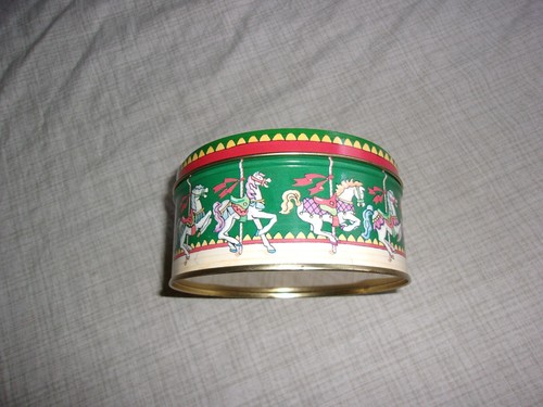 Vtg carousel cookie candy - carousel,