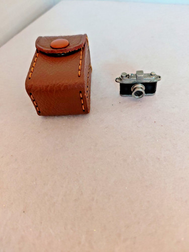Vintage metal camera tammy - metal,