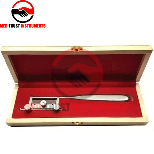 Silver skin graft knife - skin, handle