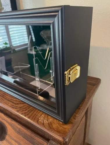 Gun display case green felt - green,