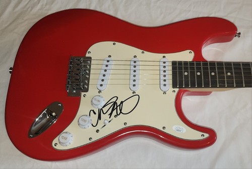 Carmen electra signed - carmen,