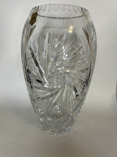 Lead crystal vase - lead,