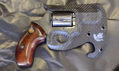 Smith wesson bodyguard 38 - wesson,