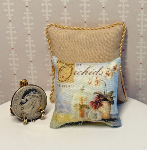 Dollhouse miniature artist - miniature,