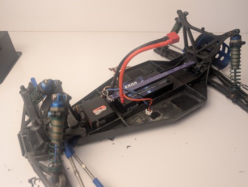 Associated rc10 7333 7334 - associated, rc10-t3