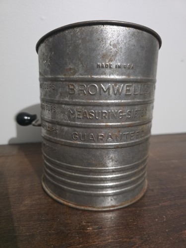 Vintage bromwell flour - vintage, sifter
