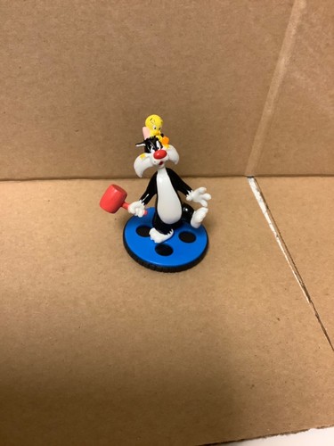 Tweety bird sylvester figurine - bird,