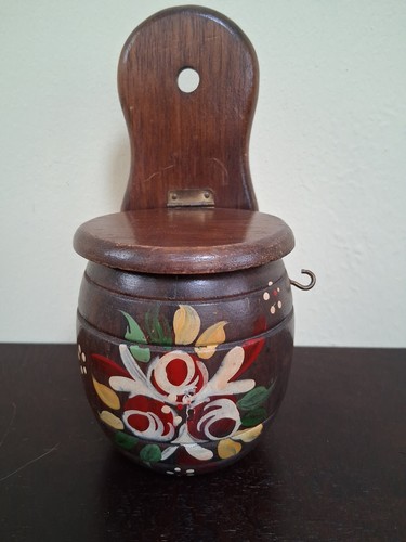 Norwegian wood rosemaling hand - norwegian,