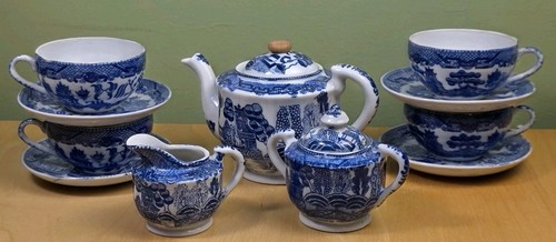 Vtg delicate blue willow - vtg,