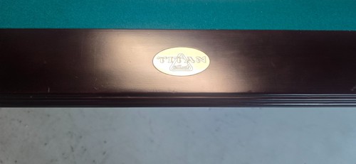 Titan billiards 8ft - 8ft, table