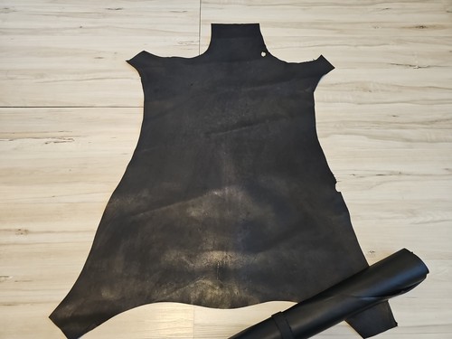 Matte black full grain - matte,