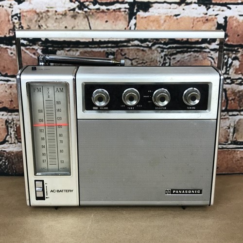 Vintage panasonic radio - panasonic, am/fm