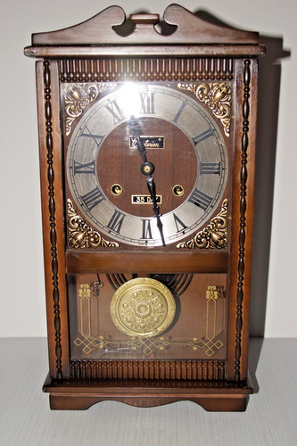 Vtg centurion day chime - vtg,