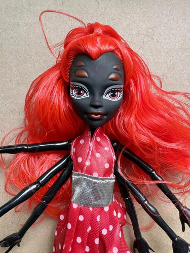 Black wydowna spider doll - black,