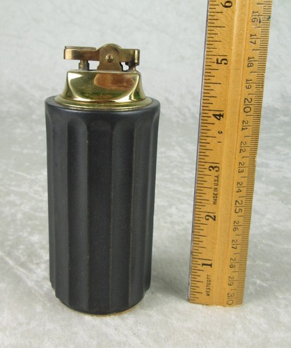 Hyalyn pottery table lighter - pottery,