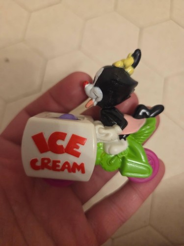 Warner brothers animaniacs - warner,