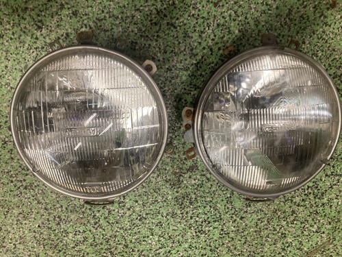 Jeep headlight bucket housing