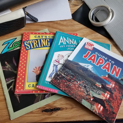 Kid book bundle - 📚4,