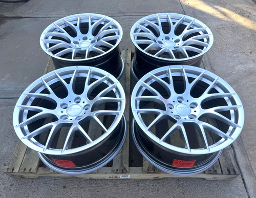 19x8 19x9 staggered 19 - 19x8.5/19x9.5,