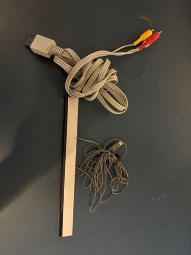 Wii sensor bar - wii,