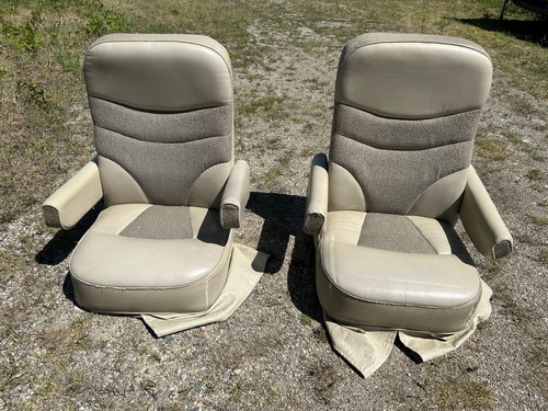 Cream manual captain chairs - cream, rv