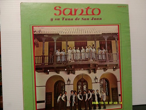 Santo tuna san - y, de