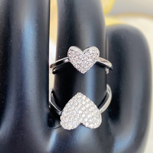 Rhodium plated silver - rhodium, tone