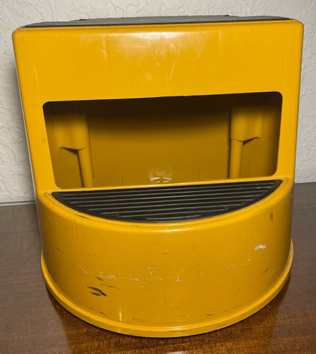 Rubbermaid library step - step, stool