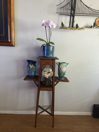 Vintage tapered plant stand - ,