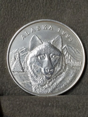 1993 rare gray wolf - rare, oz