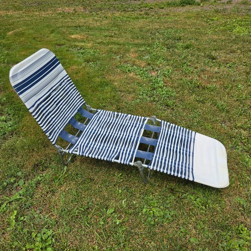 Vintage tri fold - tri, lounge