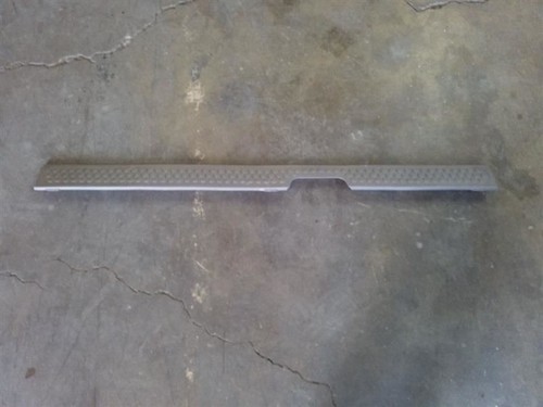 Grey extended cab right door - grey,
