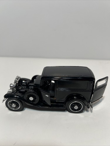 1932 chevy sedan - sedan, delivery