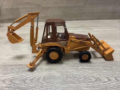 Vintage case 580e backhoe - case,