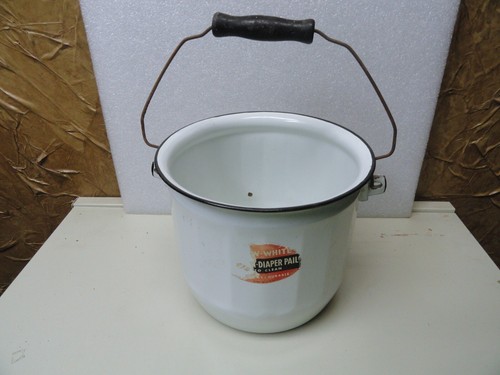 Vintage enamelware snow white - enamelware, snow-white