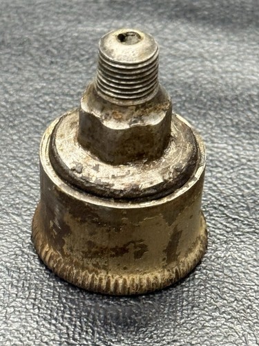 Small screw top grease - screw, cup