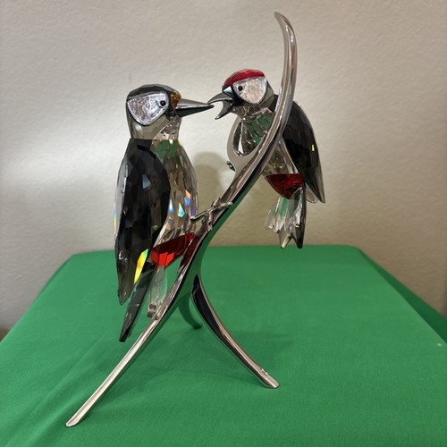 Swarovski crystal bird - 🐧swarovski,