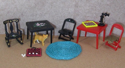 Vintage 1950s renwal - vintage, dollhouse