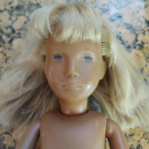 Vintage sasha doll - sasha, blonde