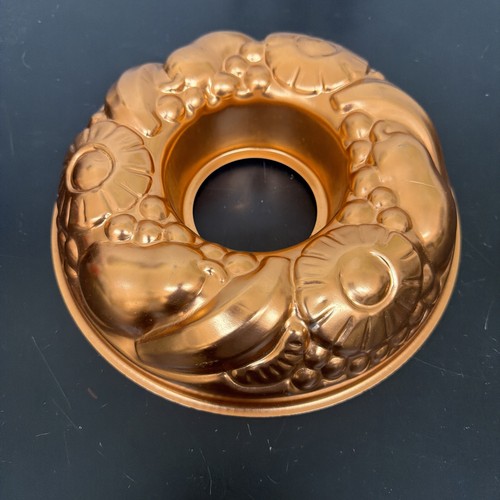 Copper aluminum bundt cake - cake, pan