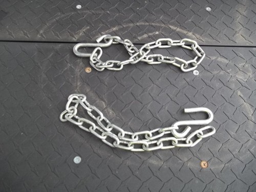 Trailer saftey chains - in,