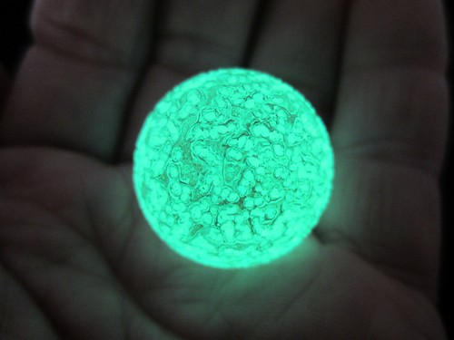 25mm glow the dark - glow,