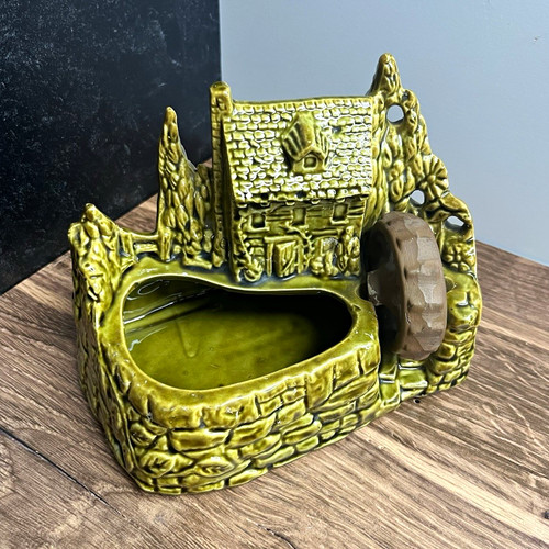 Vintage shawnee usa pottery - usa,