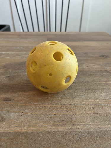 Vintage yellow wiffle - vintage,